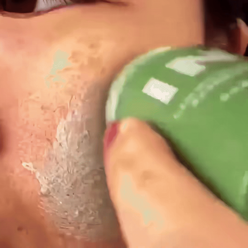 GREEN MASK STICK – AU THÉ VERT